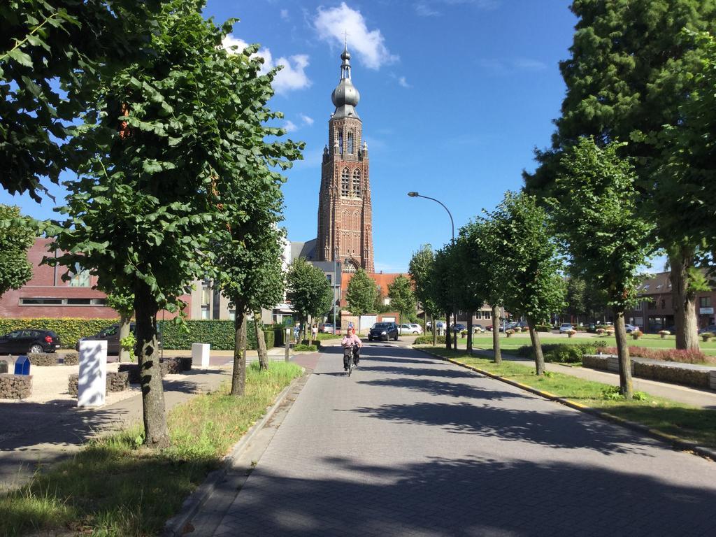 B&B De Grote Plaats Hoogstraten Exteriör bild